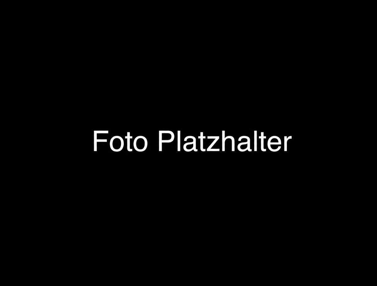 Handschlag zwischen zwei Geschäftspartnern